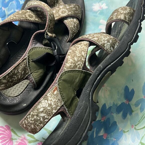 Lands End Waterproof Sandals 9 - Picture 7 of 10